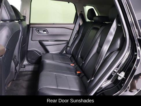 Used 2023 Nissan Rogue SV w/ SV Premium B Package FWD image 16