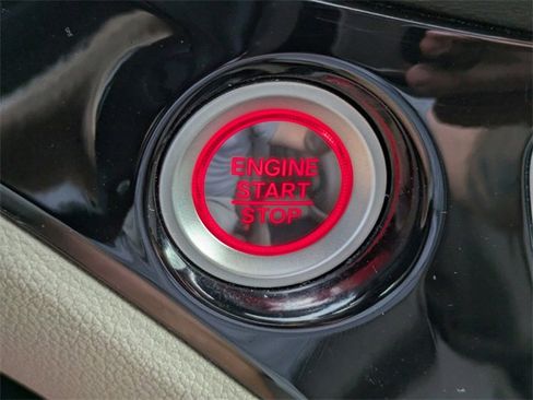 Certified 2021 Honda Pilot Touring image 35