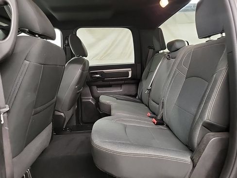 Used 2022 RAM 1500 Warlock AWD/4WD image 4