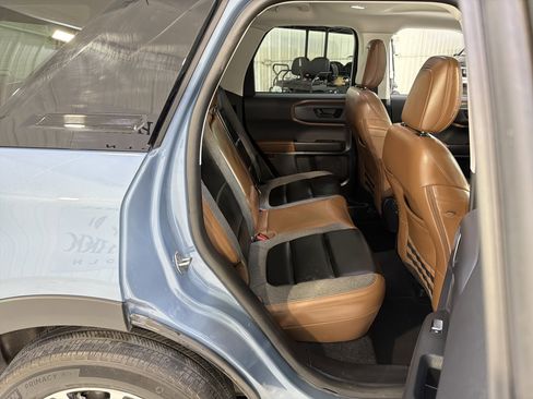 Used 2024 Ford Bronco Sport Outer Banks w/ Tech Package image 13