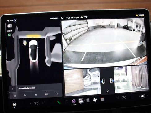 Used 2023 Tesla Model 3 Standard Range RWD image 21