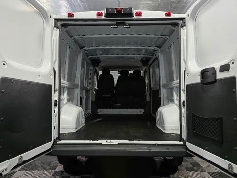 Used 2017 RAM ProMaster 1500 w/ Interior Convenience Group image 10