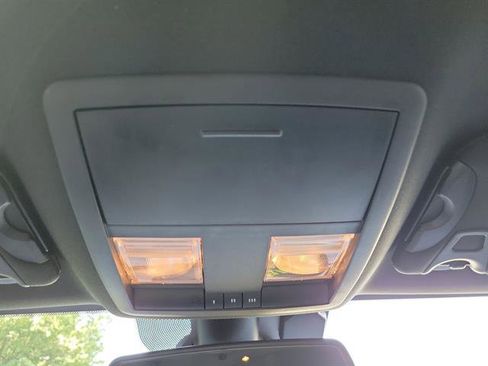 Used 2023 Dodge Challenger GT image 21