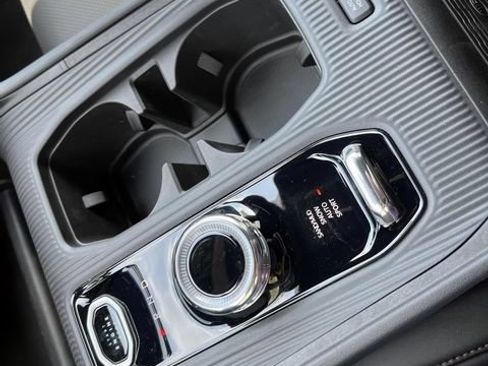 New 2026 Jeep Cherokee Limited AWD/4WD image 7