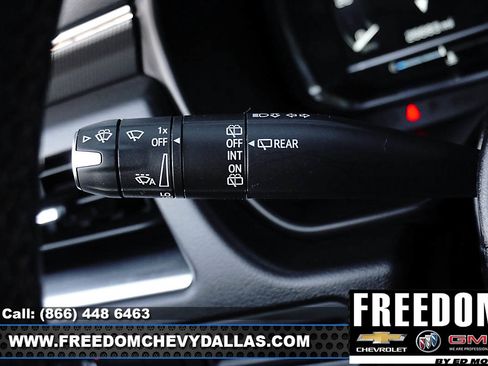 Used 2024 GMC Yukon XL AT4 image 26