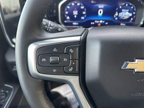 Used 2024 Chevrolet Silverado 1500 LT image 30