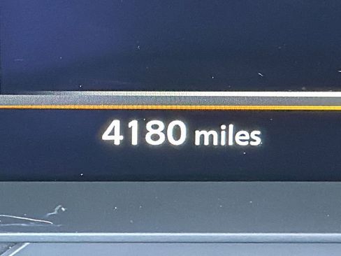 Used 2025 INFINITI QX60 Luxe image 23