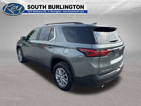 Used 2023 Chevrolet Traverse LT AWD/4WD image 4