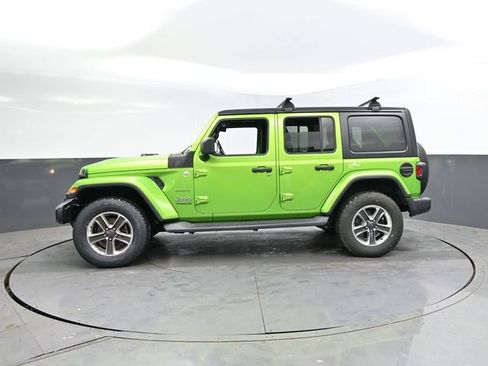 Used 2018 Jeep Wrangler Unlimited Sahara AWD/4WD image 10