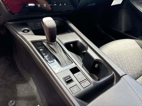 Used 2026 Nissan Sentra SV w/ Floor Mat Package FWD image 25