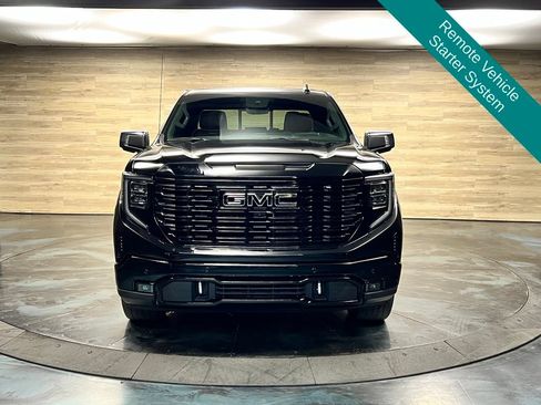 Used 2023 GMC Sierra 1500 Denali Ultimate AWD/4WD image 9