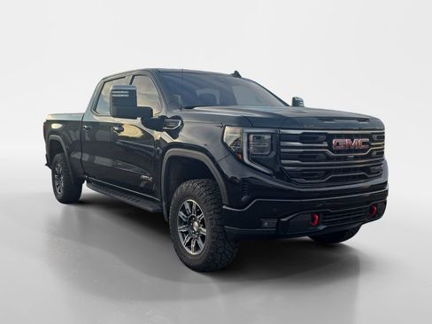 Used 2025 GMC Sierra 1500 AT4 w/ AT4 Premium Package image 9