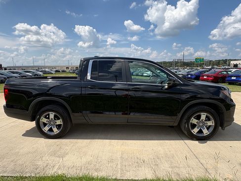Certified 2024 Honda Ridgeline RTL image 42