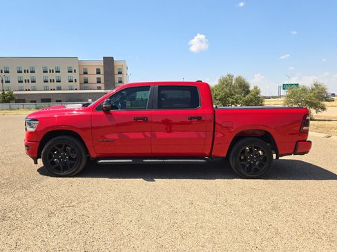 Used 2023 RAM 1500 Laramie AWD/4WD image 2