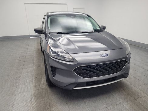 Used 2022 Ford Escape SE w/ Cold Weather Package FWD image 14