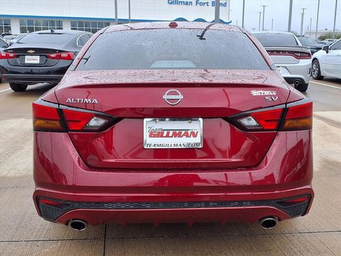 Used 2024 Nissan Altima 2.5 SV w/ SV Premium Package image 6