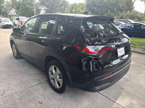 Used 2024 Honda HR-V LX image 9