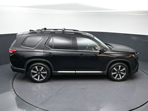 Used 2023 Honda Pilot Touring image 25