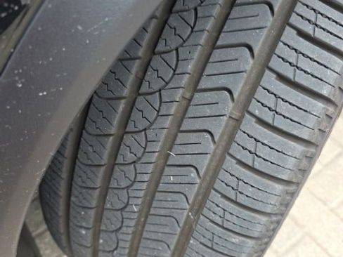 Used 2020 Tesla Model X Long Range image 12