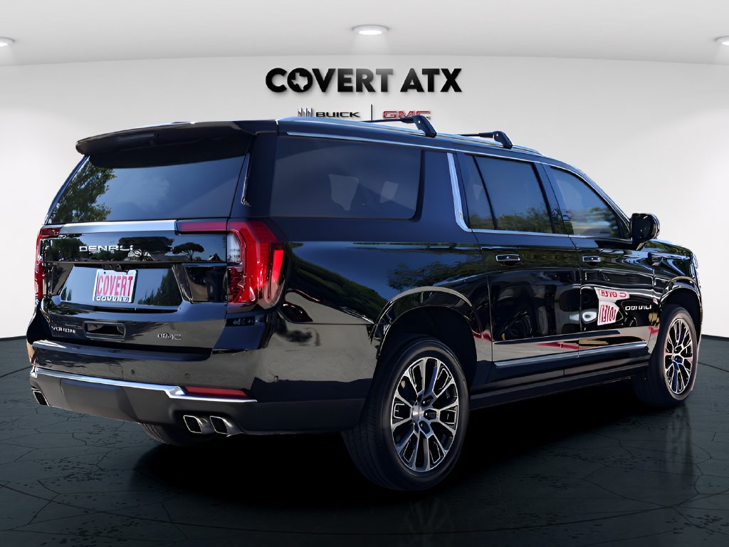 Used 2025 GMC Yukon XL Denali w/ Denali Reserve Package AWD/4WD image 7
