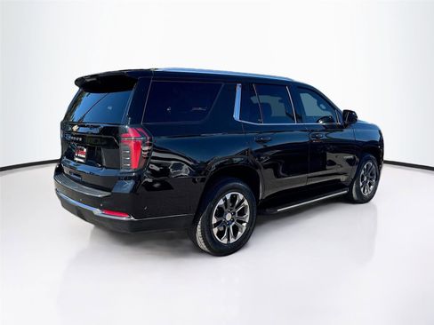 Used 2025 Chevrolet Tahoe LS image 7