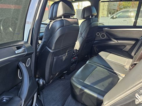 Used 2012 BMW X5 M w/ Active Ventilated Seat Pkg image 21