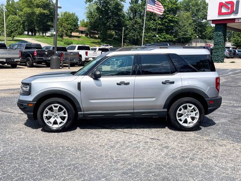 Used 2022 Ford Bronco Sport AWD/4WD image 3