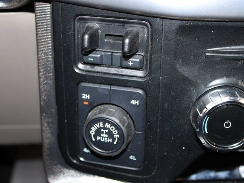 Used 2024 Ford F150 Platinum w/ Equipment Group 703A Plus AWD/4WD image 31