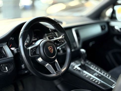 Used 2016 Mercedes-Benz S 550 4MATIC Coupe image 23