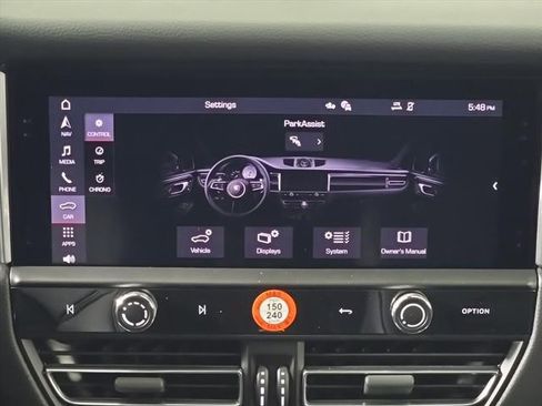 New 2026 Porsche Macan image 21