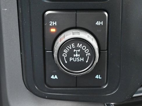 New 2025 Ford F150 Lariat w/ Equipment Group 501A Mid image 22