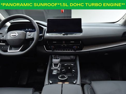 Used 2026 Nissan Rogue Platinum w/ Platinum Premium Package image 4