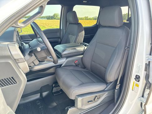 Used 2025 Ford F150 XLT w/ Equipment Group 302A MID AWD/4WD image 11