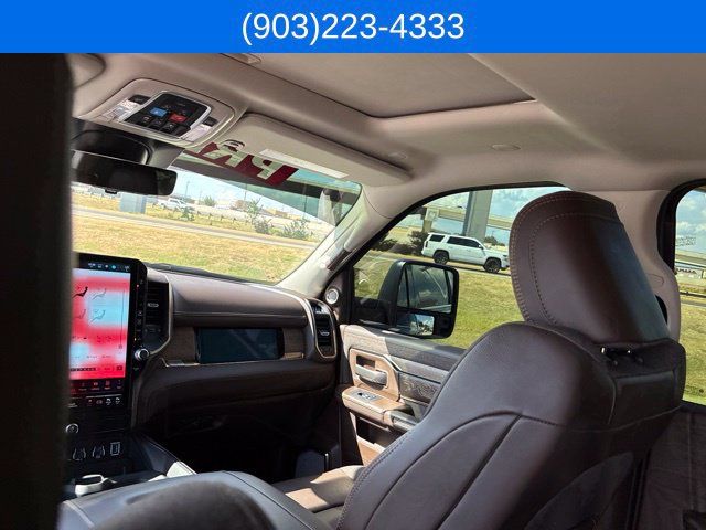 Used 2025 RAM 2500 Limited AWD/4WD image 40