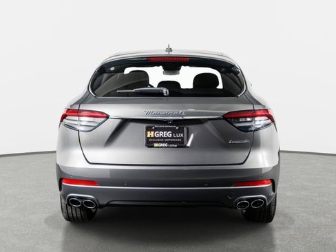 Used 2022 Maserati Levante GT AWD/4WD image 30