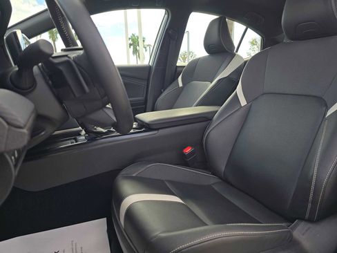 Certified 2025 Toyota Camry SE image 26