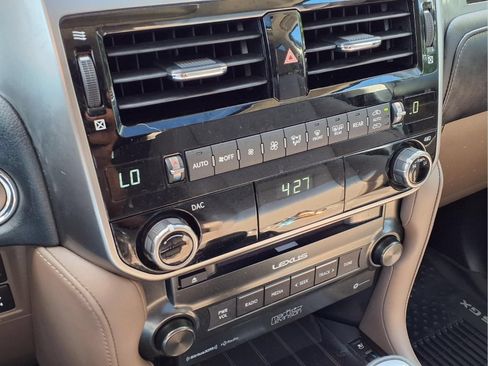 Used 2023 Lexus GX 460 Premium AWD/4WD image 19
