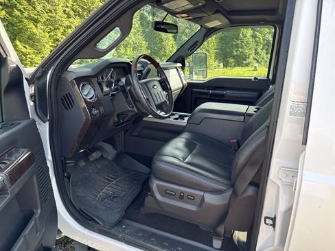 Used 2014 Ford F450 Platinum AWD/4WD image 18