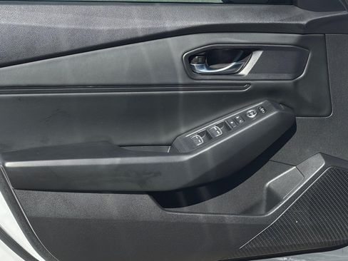 Used 2024 Honda Accord EX image 10