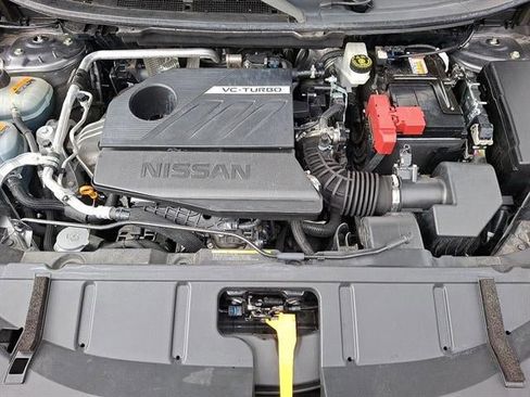 Used 2023 Nissan Rogue SV image 28