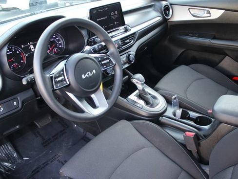 Used 2024 Kia Forte LXS w/ LXS Technology Package FWD image 3