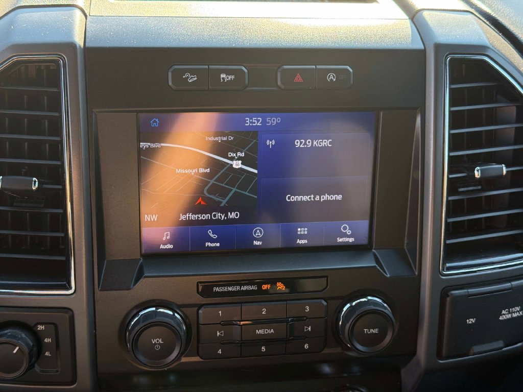 Used 2020 Ford F150 XLT w/ Equipment Group 302A Luxury AWD/4WD image 26