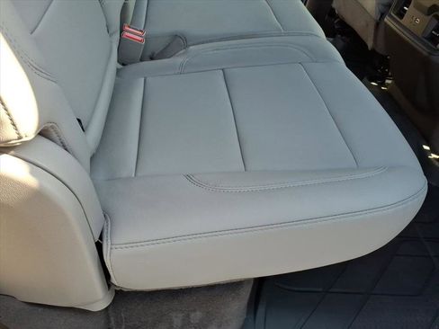 Used 2026 Chevrolet Silverado 1500 LT w/ Leather Package AWD/4WD image 19