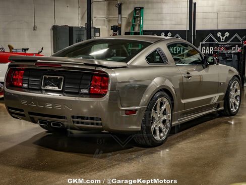 Used 2005 Ford Mustang GT image 13