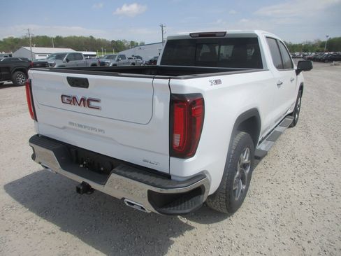 New 2026 GMC Sierra 1500 SLT w/ SLT Premium Plus Package AWD/4WD image 5