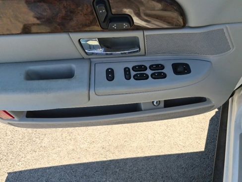 Used 2005 Mercury Grand Marquis LS image 8
