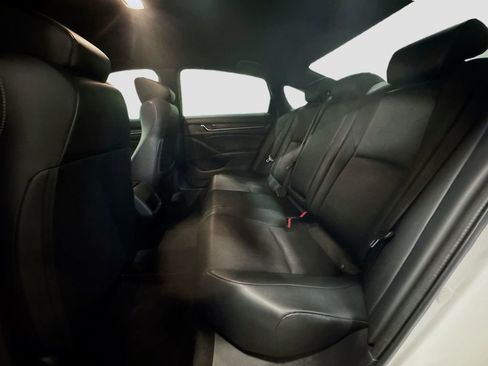 Used 2018 Honda Accord Sport image 27