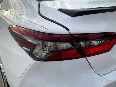 Used 2023 Toyota Camry LE image 28