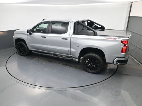 Used 2021 Chevrolet Silverado 1500 Custom image 32