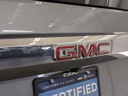 Certified 2024 GMC Yukon XL SLT image 13